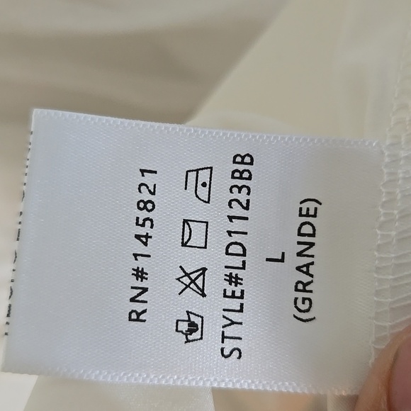 Baltic Born | Emma White Smocked Tulle Dress Size Large NWOT - Picture 9 of 9